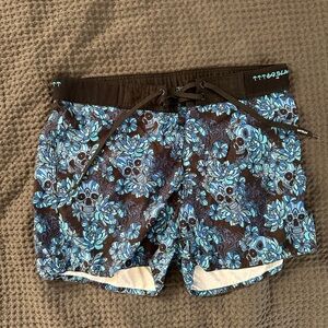 69 slam board boards size 32 5” inseam made in indonesia